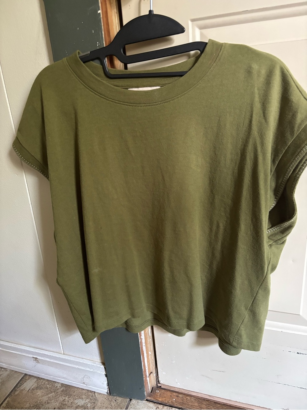 Universal Thread Olive Green Boxy Short Sleeve Tee